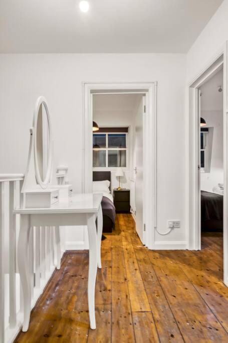 Apartment In Shoreditch/ Old St 런던 외부 사진